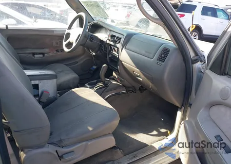 2003 Toyota Tacoma Prerunner V6 из США, поврежденный, VIN 5TEGN92N23Z181359